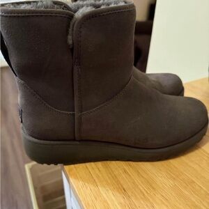 Ugg kristin wedge boots
